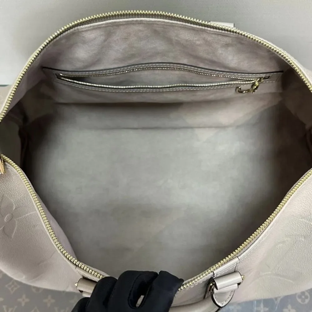 Louis Vuitton Women Pre-Loved Bag Very Good Condition